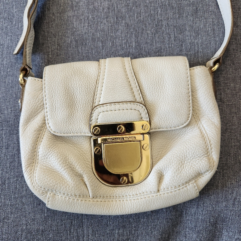 Michael Kors Charlton crossbody beige cream ivory